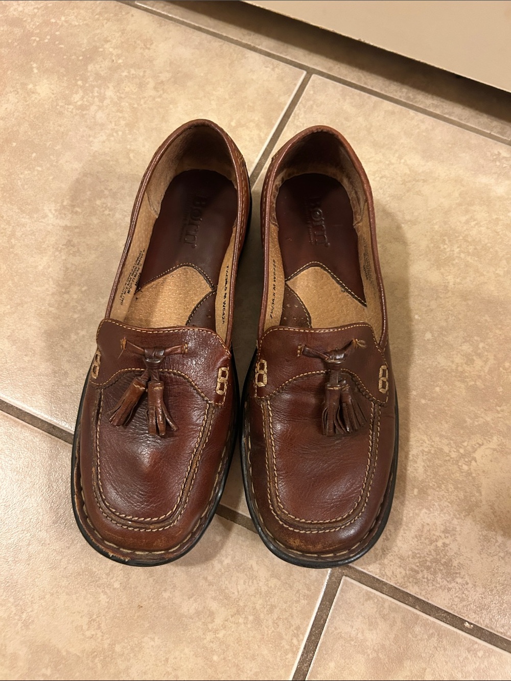 Born Brown Leather 7.5 Tassel Slip-On Loafers for